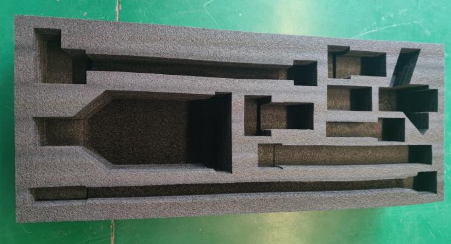 設(shè)備防震防摔內(nèi)襯